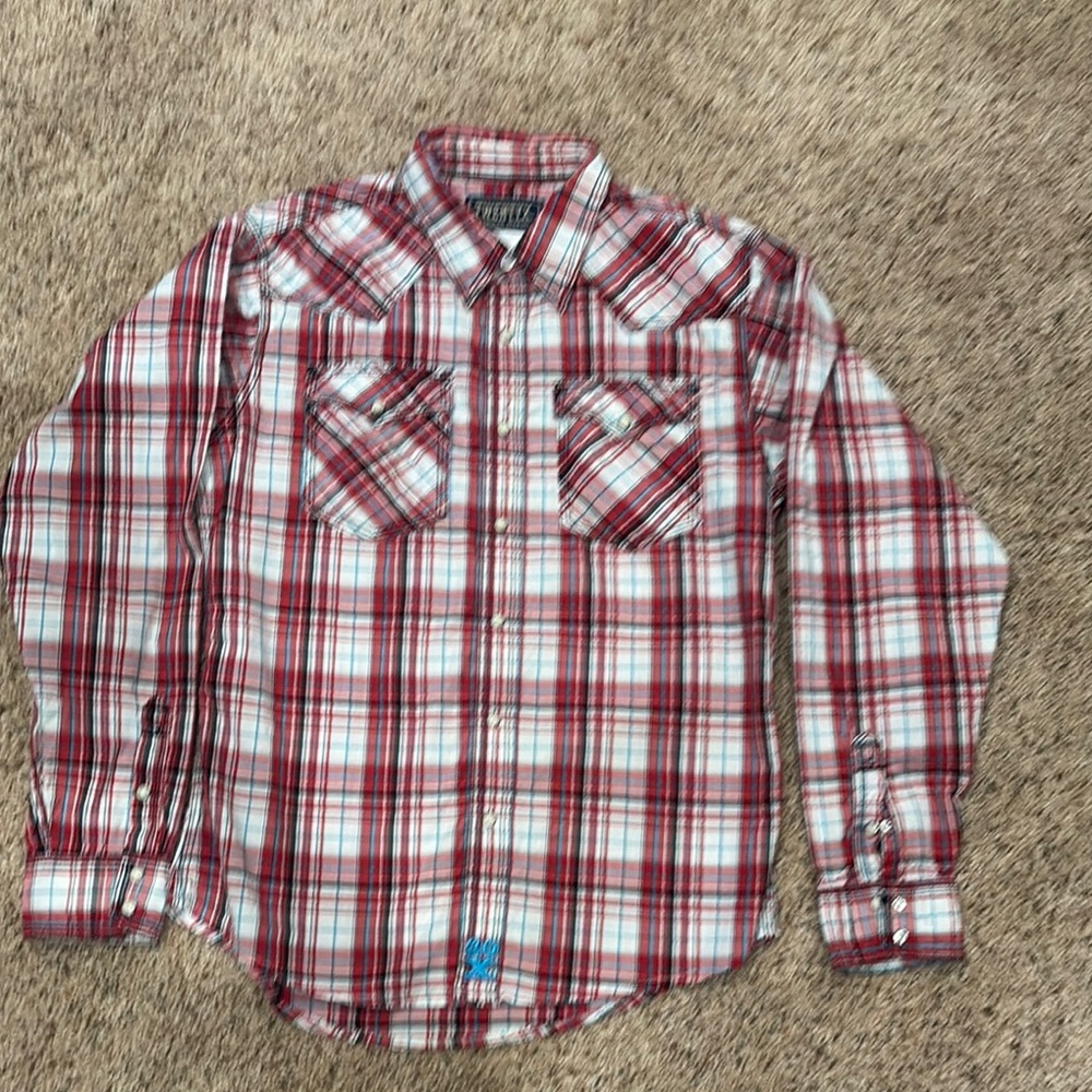 Wrangler Red and White Casual Button Down Shirt